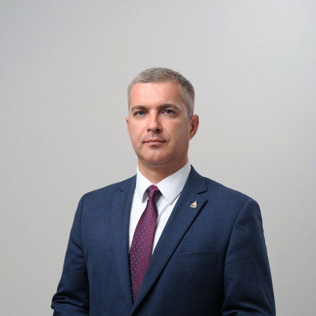 ������ �������� ����� ��������� ����������� ����� ���������������� ������ � �������� �������