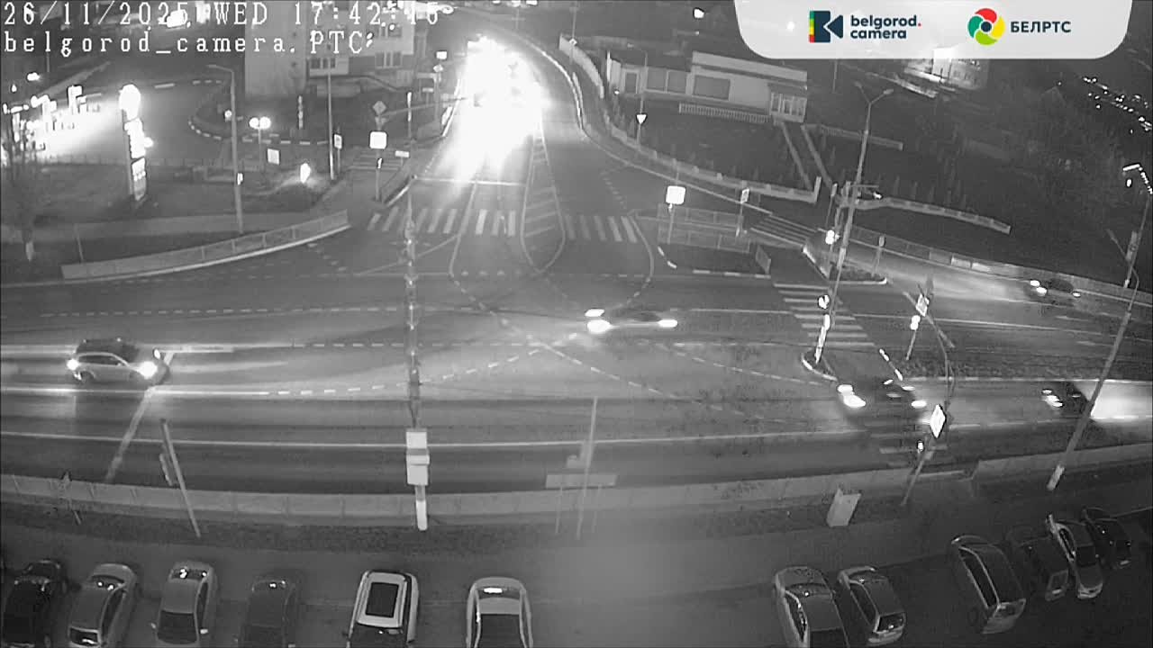 Проехал на красный и сбил пешехода: на городские камеры попал момент ДТП в областной столице, которое произошло вечером 26 ноября