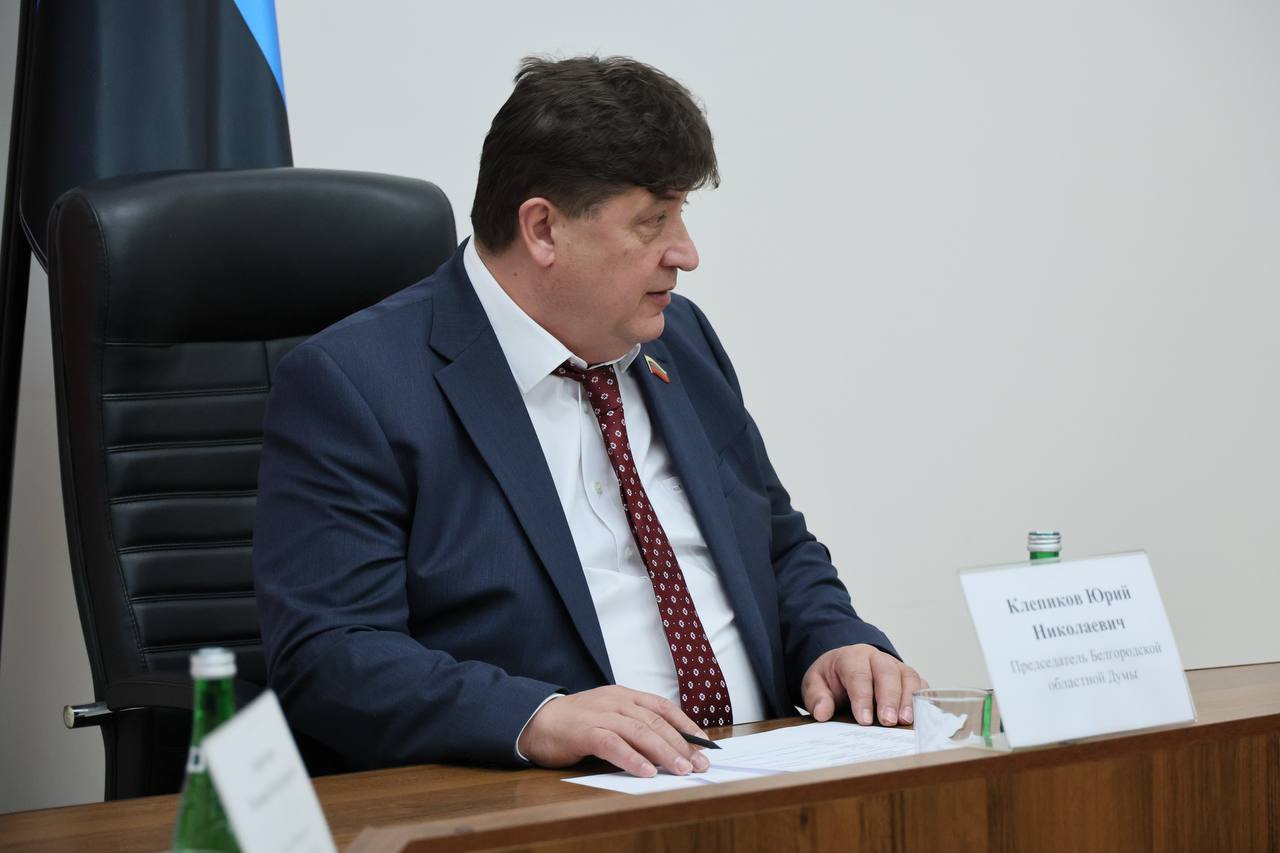 Юрий Клепиков провел личный прием граждан в Ровеньском округе