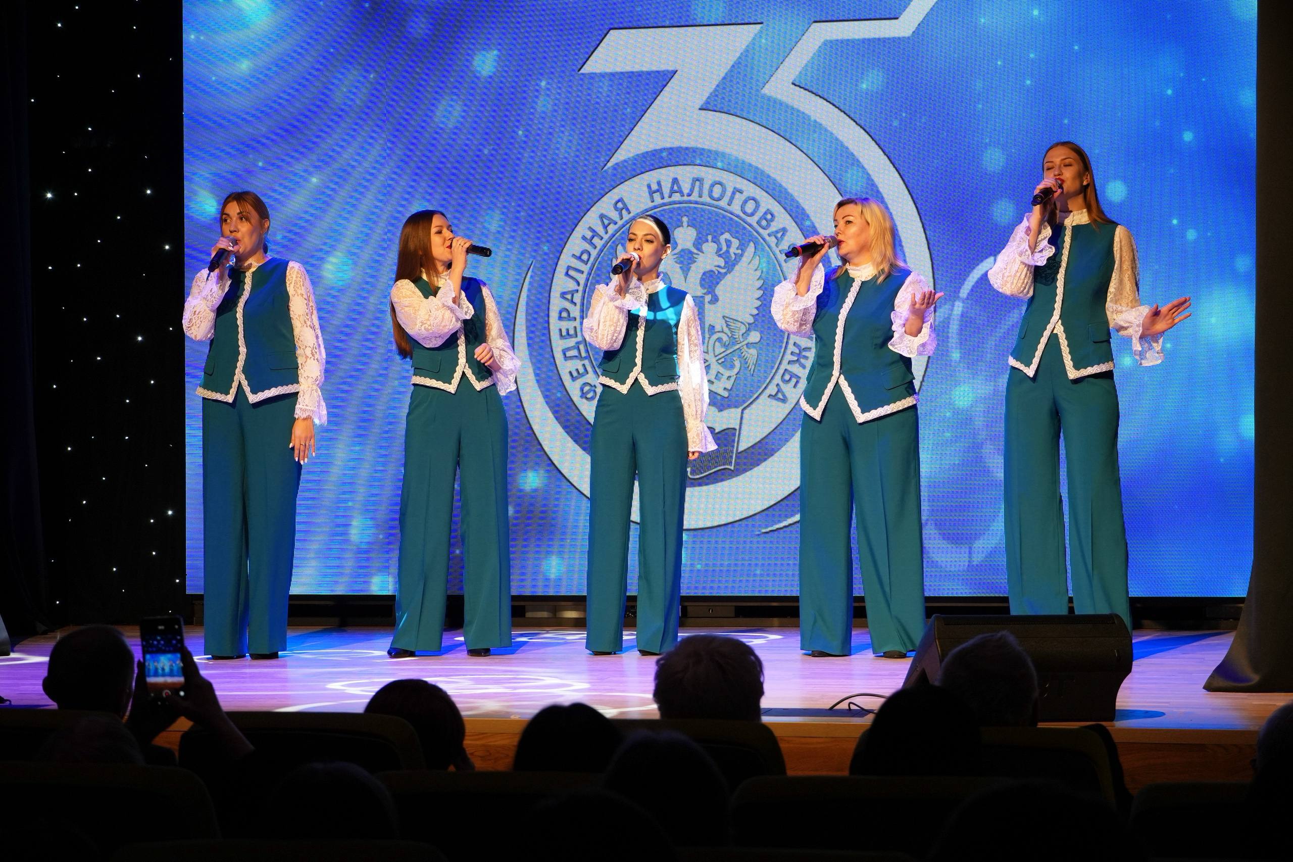 Андрей Миськов: В Доме культуры «Аист» состоялось торжественное мероприятие, посвящённое 35-летию со Дня образования налоговой службы России