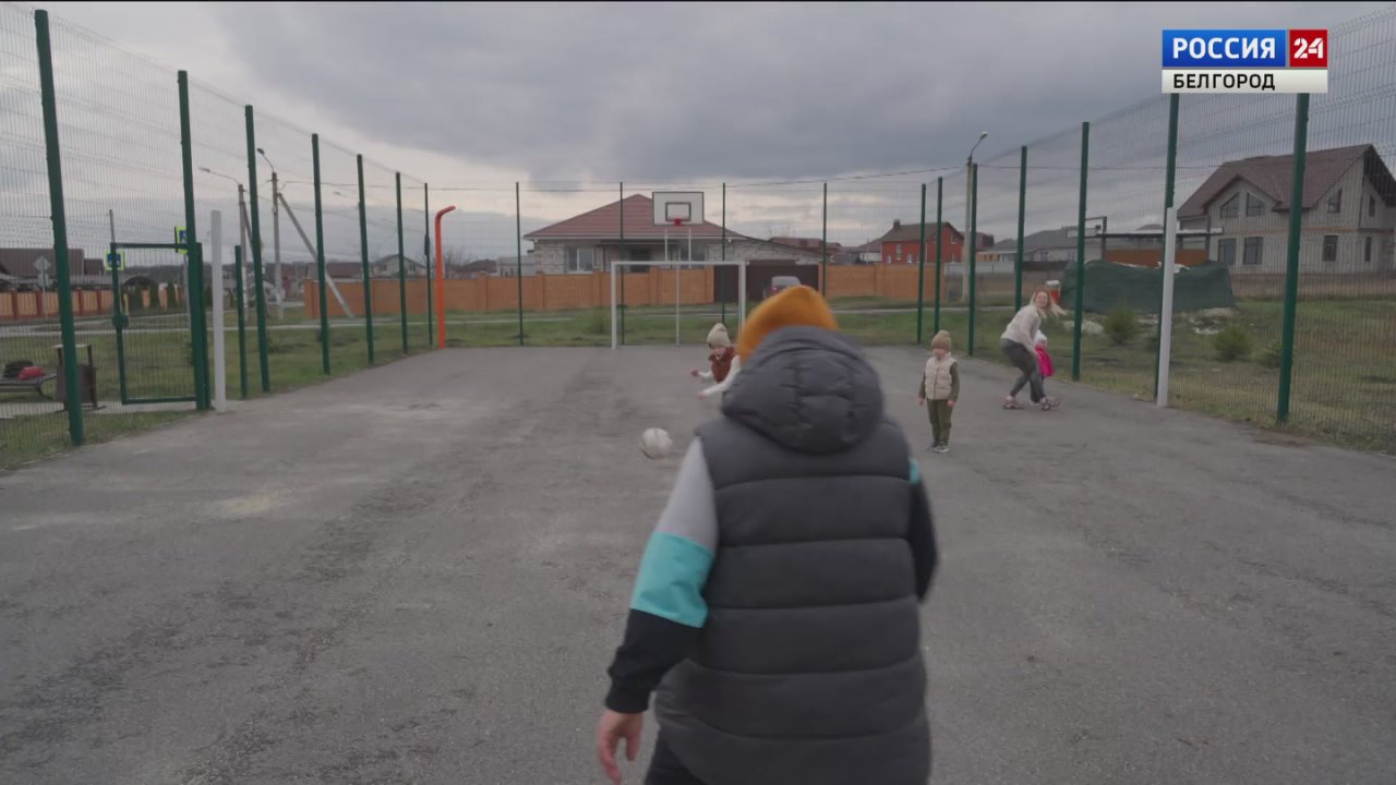 1234 Героиня нового выпуска «Мамочки!» – многодетная мама, кондитер, руководитель Клуба молодых семей Белгородского района Екатерина Зыбинская