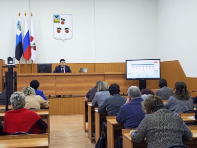 Николай Нестеров: По традиции в первый рабочий день недели провёл с коллегами еженедельное совещание