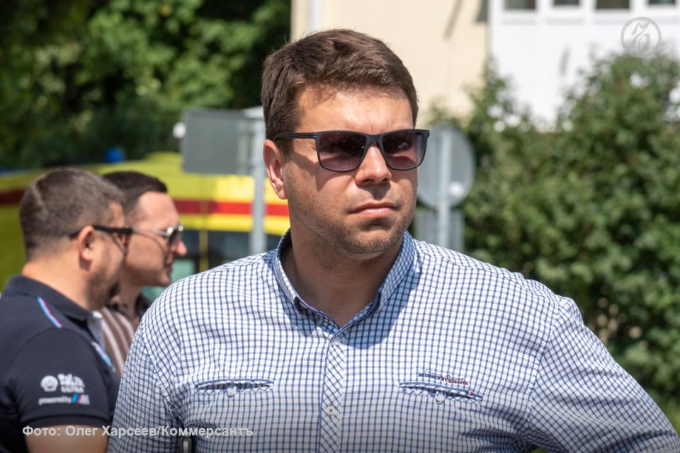 ������� ���� ��������� �������� 10-������ �������� �� ������