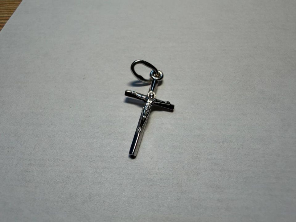 В Старом Осколе сотрудница клининговой компании украла ювелирные украшения на 80 тысяч рублей