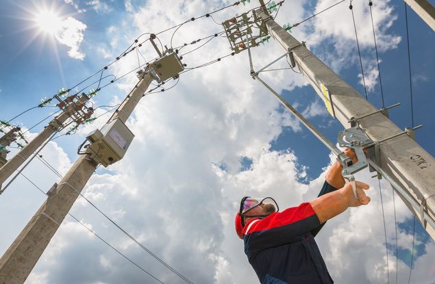 Энергетики модернизировали 23 линии электропередачи в Белгородской области