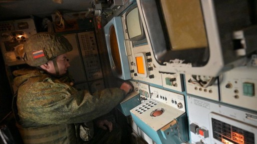 Пострадала женщина, повреждены жилые дома и машины: за ночь над Россией уничтожено 76 украинских БПЛА