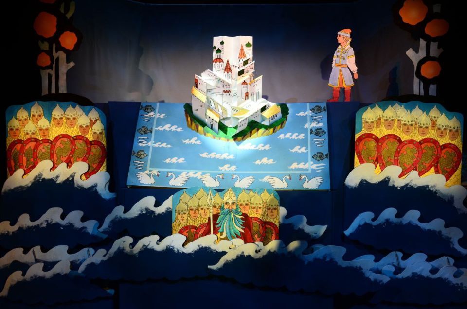 Белгородский театр кукол подвёл итоги осенних гастролей, завершив серию выездных спектаклей по районам области