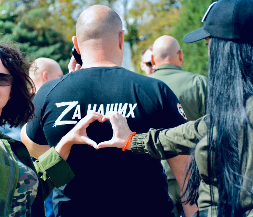 С днём волонтёра всех причастных !!!