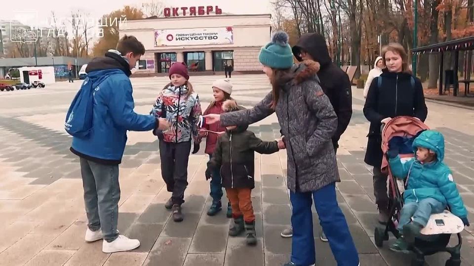 Вячеслав Гладков поздравил белгородцев с Днём добровольца