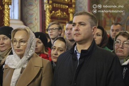 Михаил Лобазнов: В День памяти покровителя и небесного защитника Старого Оскола святого благоверного великого князя Александра Невского разделил молитву за Божественной литургией митрополита Белгородского и Старооскольского...