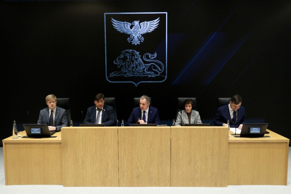 Вячеслав Гладков: С 1 января 2026 года планируем создать новую меру поддержки для многодетных семей из Белгородской области