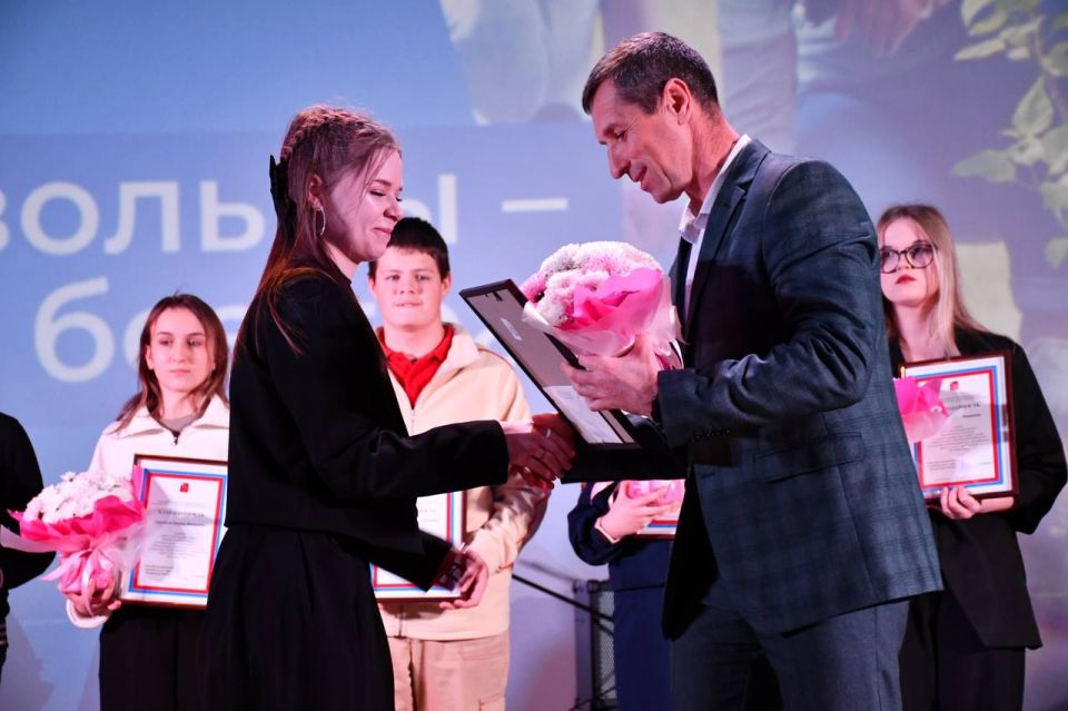 Собрали отдельный дайджест, посвящённый Дню добровольца, который на минувшей неделе отметили во всех муниципалитетах региона