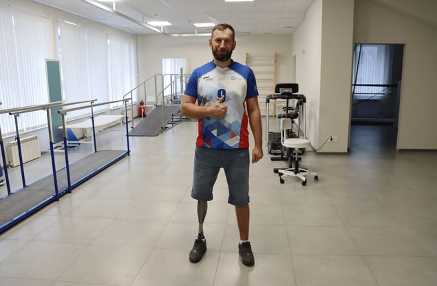Ветеран СВО из Белгородского района получил высокотехнологичный спортивный протез бедра при поддержке Фонда «Защитники Отечества»