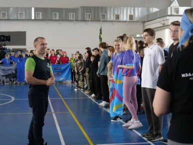 Татьяна Круглякова: В физкультурно-оздоровительном комплексе посёлка Северный прошёл турнир по лазертагу