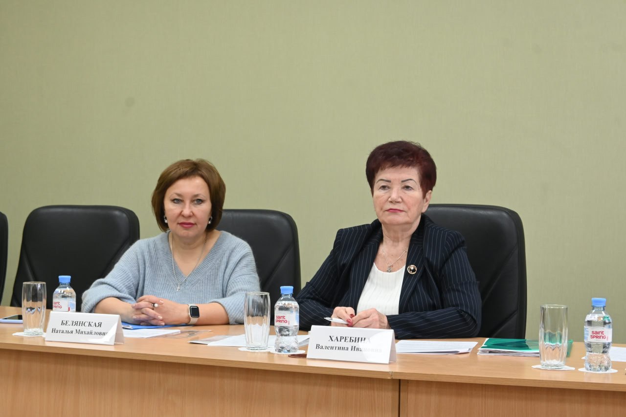 Сегодня в администрации округа прошел III-й Пленум территориальной организации Профсоюза работников АПК РФ Чернянского муниципального округа