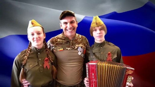 Михаил Лобазнов: Сегодня вся страна отмечает День Конституции