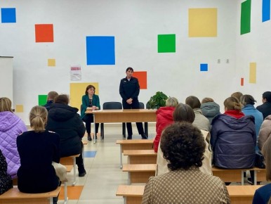 В Ракитянском округе полицейские напомнили родителям, как обезопасить детей от потенциальных угроз