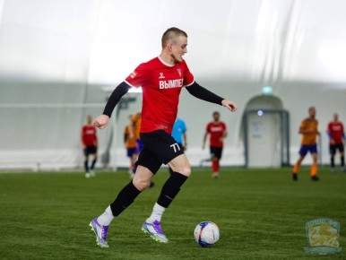 Сегодня наши футболисты играют решающий матч !