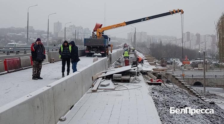 Строители завершат ремонт моста на проспекте Ватутина в Белгороде до конца 2025 года