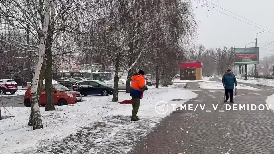 Валентин Демидов: С раннего утра на улицах города 768 человек и 153 единиц техники