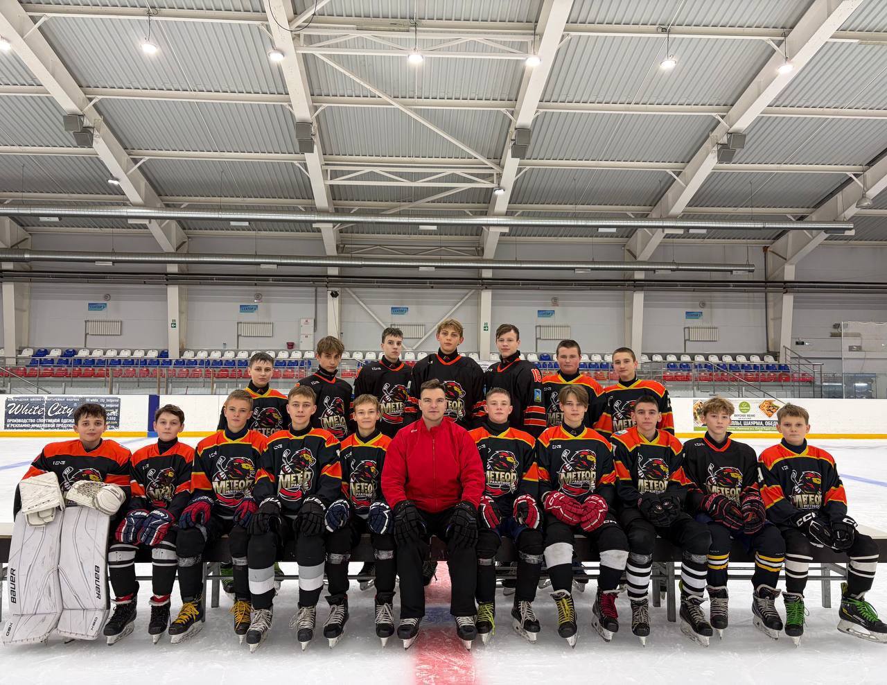 Историческое серебро! Наши юниоры – серебряные призёры Первенства Белгородской области по хоккею!