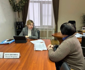 Руководитель минстроя Оксана Козлитина провела очередной личный прием граждан