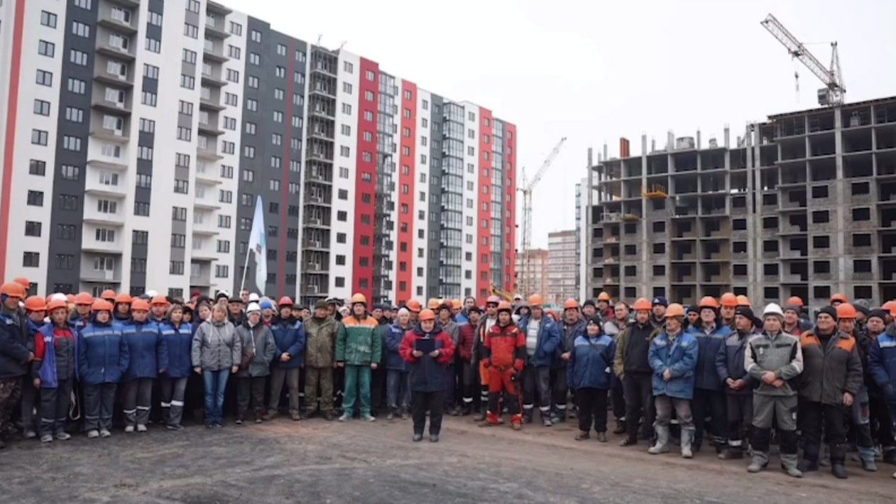 Вячеслав Гладков прокомментировал обращение сотрудников старооскольской компании «КМАпроектжилстрой»