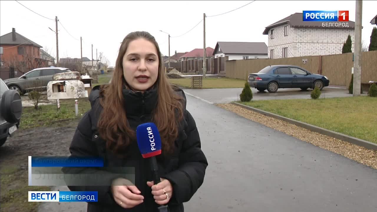 Скорую и спасателей на место ЧП в Драгунском, где накануне взорвался частный дом, вызвали соседи: все оперативные службы приехали быстро