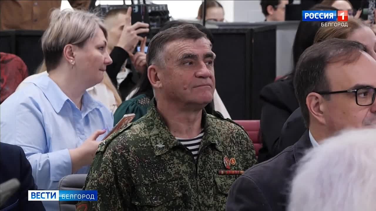 20 победителей второго потока конкурса бизнес-идей «Время СВОих героев» получили гранты по 1,5 млн рублей на развитие своего дела