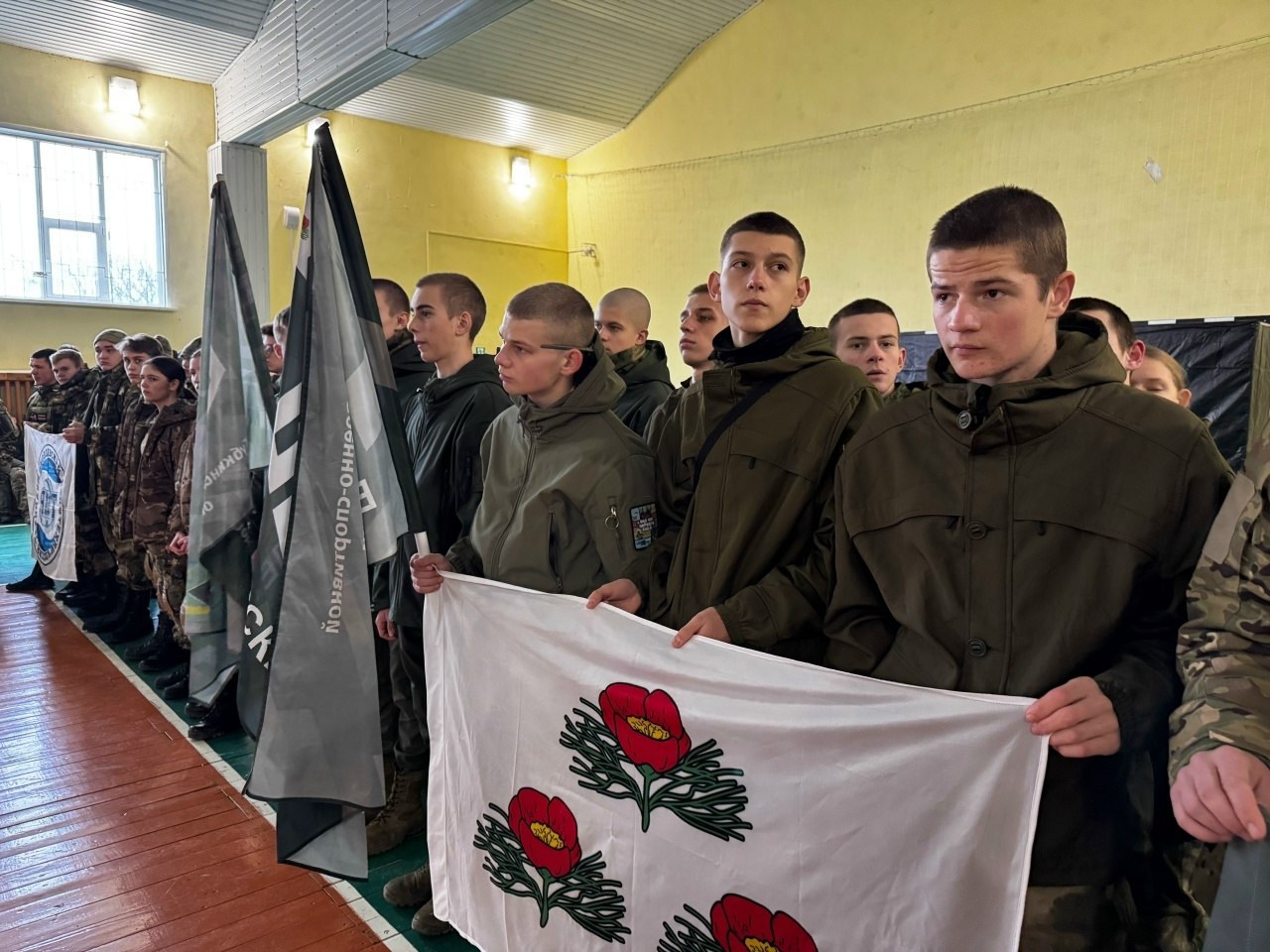 Команда "Воин" из Вейделевского округа выступила на трехдневных военно-стрелковых играх "Воин — стрелок"