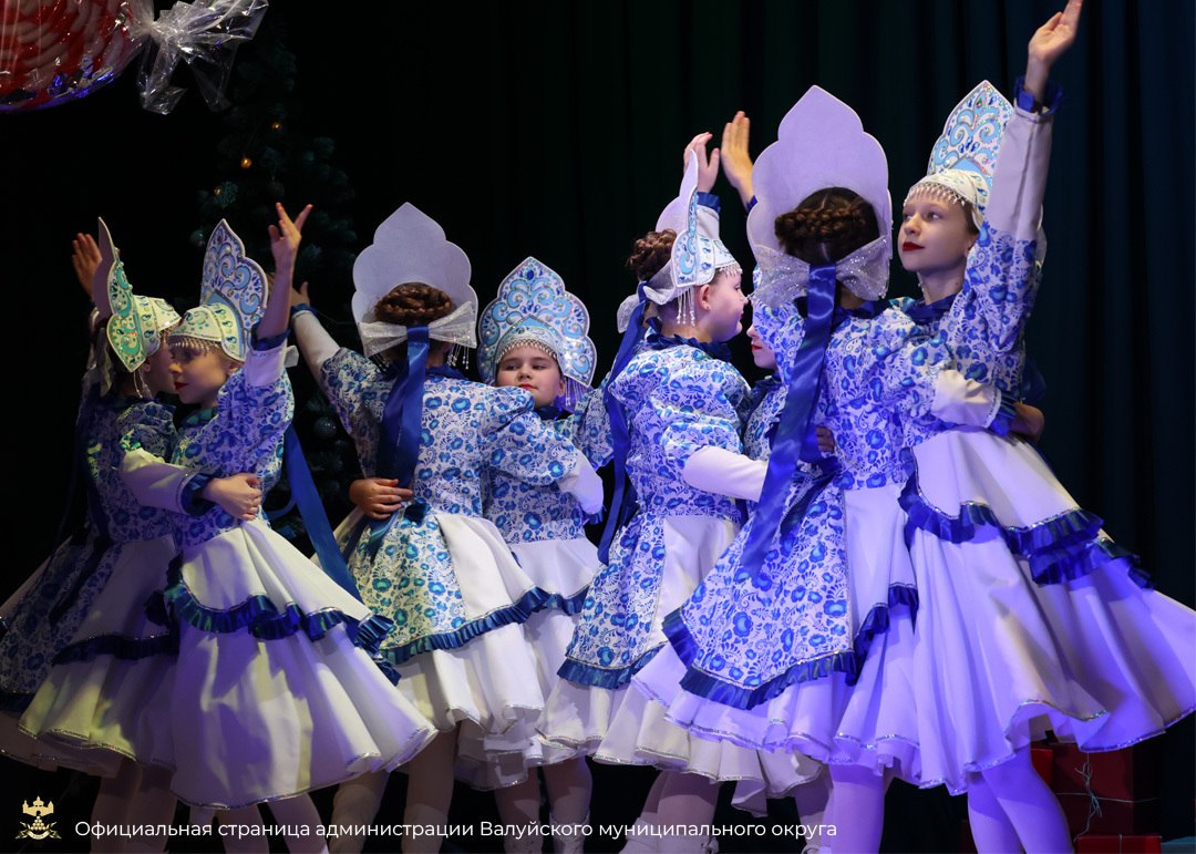 Состоялся новогодний праздник для одарённых детей