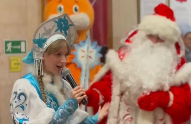 Для белгородских ребят провели праздничный концерт в Городском центре народного творчества «Сокол»