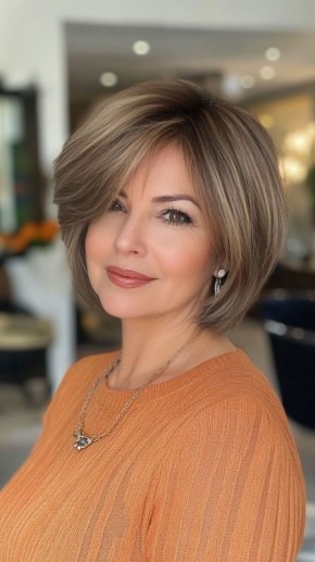 Как ухаживать за собой в 55: реальные затраты на красоту