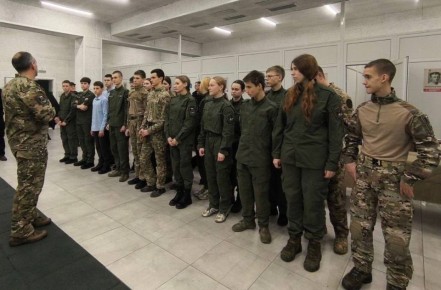 Белгородские росгвардейцы выступили наставниками на открытии дополнительной общеразвивающей программы «Снайперская подготовка. 1 уровень»