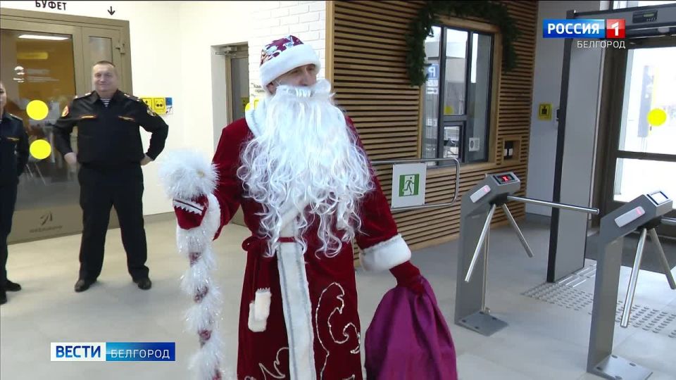 Дед Мороз специального назначения устроил праздник для юных воспитанников Центра адаптивных видов спорта «Вершина»