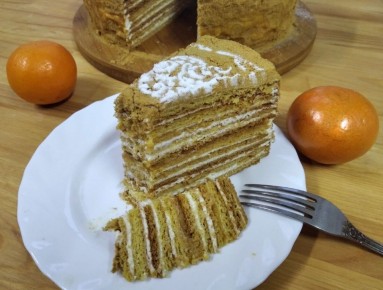 Мандариновый медовик: волшебство новогоднего десерта