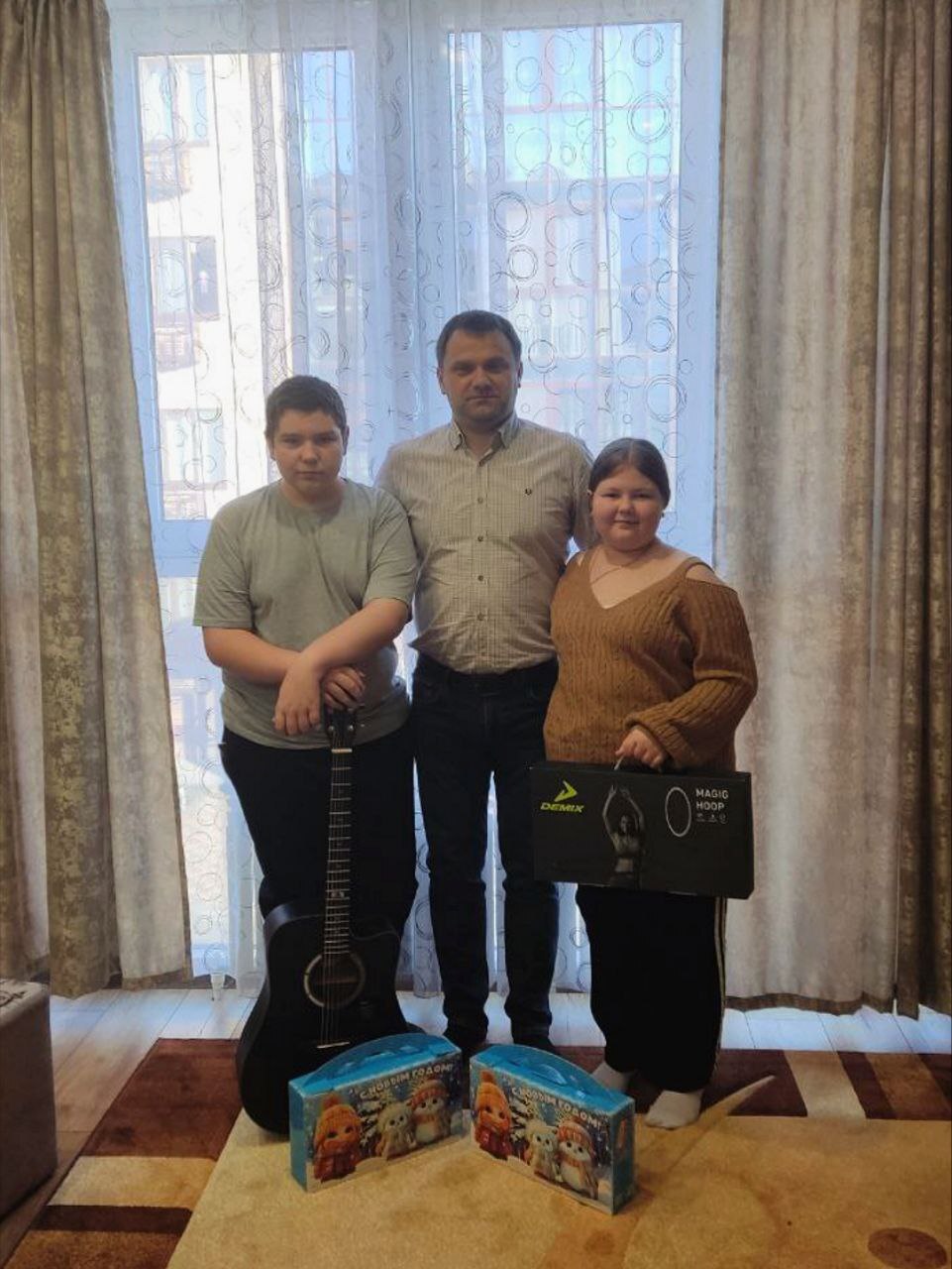 Продолжаем рассказывать об ежегодной акции «Ёлка желаний»