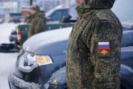 Белгородский губернатор передал автомобили для мобильных огневых групп