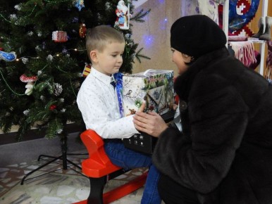 Татьяна Киричкова: Наступил волнующий момент, пришло время исполнить заветные детские мечты в рамках нашей традиционной акции «Ёлка желаний»