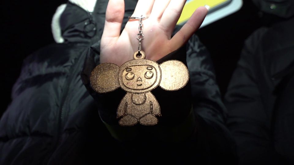 Как пешеходам обезопасить себя на дороге в тёмное время суток?