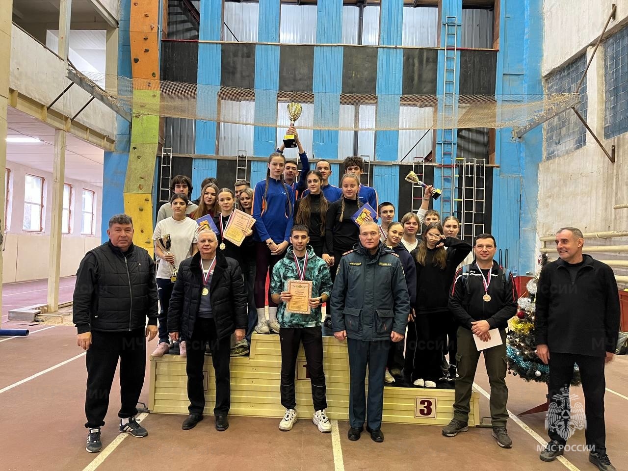 Юные белгородцы соревновались в пожарно-спасательном спорте