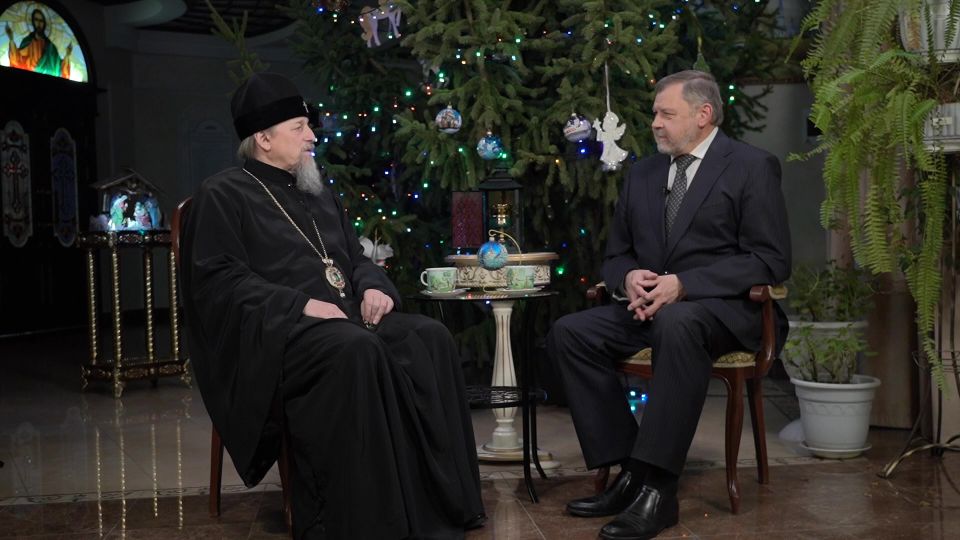 В Рождественский сочельник – наше традиционное рождественское интервью с митрополитом Иоанном