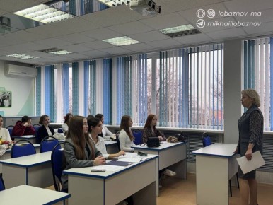 Михаил Лобазнов: Продолжаю рассказывать о том, как мы помогаем старооскольским школьникам определиться с будущей профессией