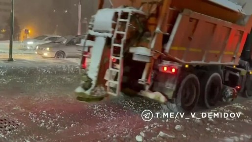 В Белгороде коммунальщики работают в круглосуточном режиме