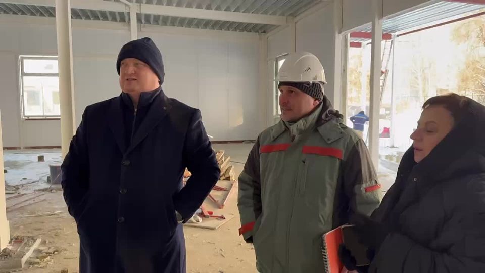 Андрей Иконников: Проверил ход возведения модульной конструкции приемного отделения детской областной клинической больницы