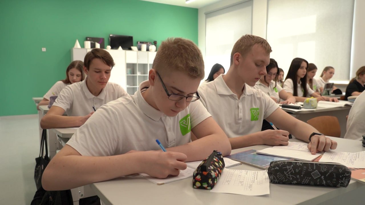 С 1 сентября в 30 белгородских школах запустят проект «Цифровой профиль ребёнка»