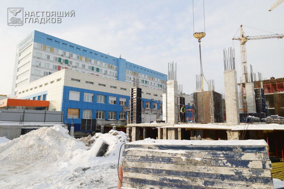 �������� �������: ���������, ��� ���� ������������� ��������� ������� ��������� �������� � 2 ���������