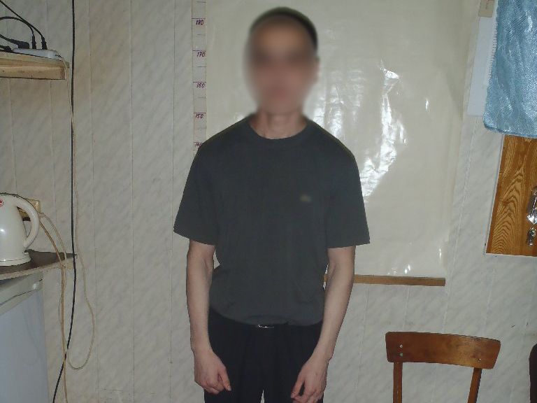 Валуйские оперативники установили подозреваемого в краже денег и ювелирных изделий из частного дома