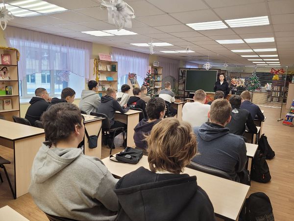 В Белгородской области студенты стали участниками инструктажей по ПДД