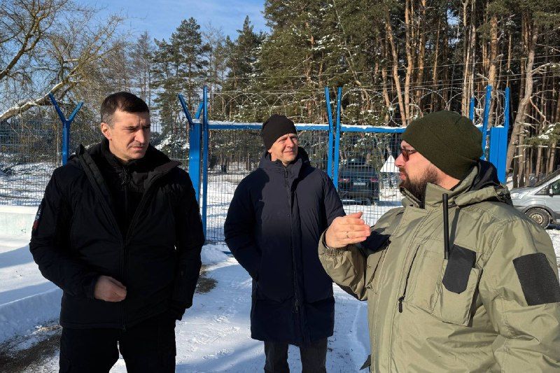 Борис Эбзеев проверил ход восстановительных работ на энергообъектах в Белгородской области